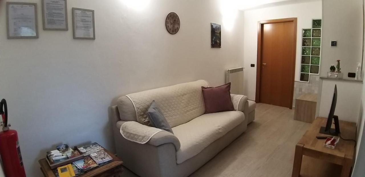 Marianna Casa Vacanza アッツァーテ エクステリア 写真